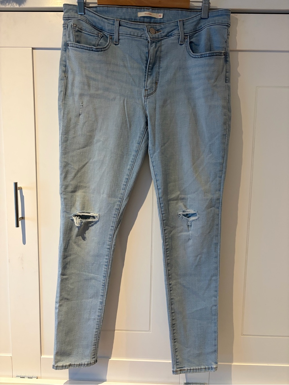 Levi's® women’s 711™ Skinny Jeans